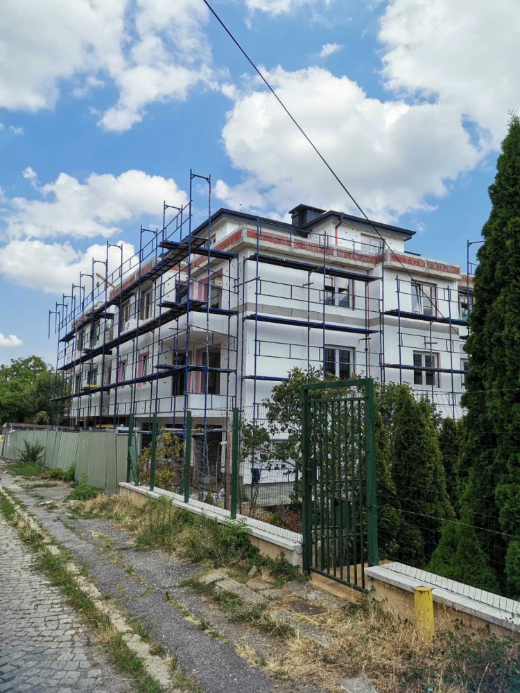 Apartment 8