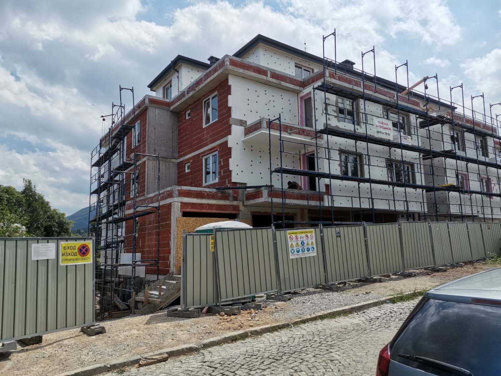 Apartment 8